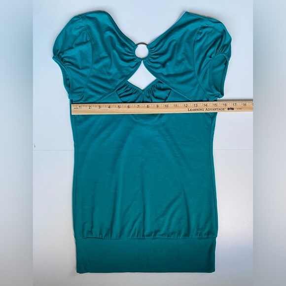 Volume One Women’s V Neck Blouse - Picture 3 of 6